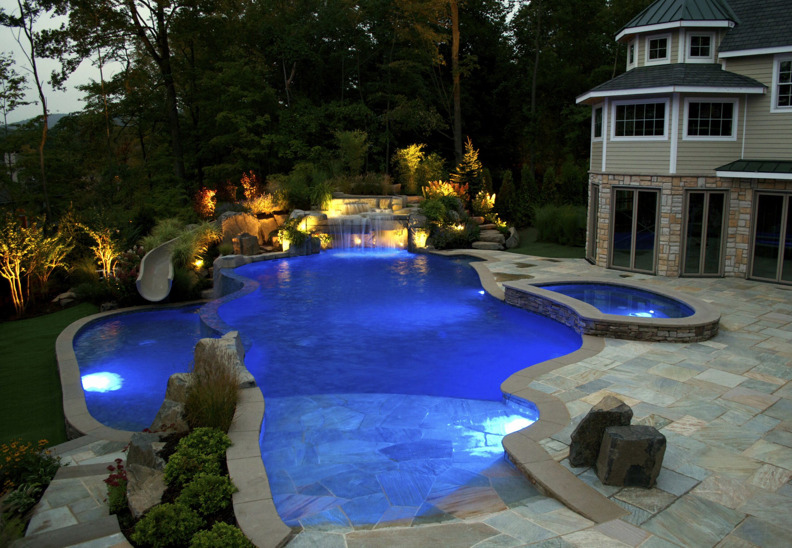 Swimming Pools With Attached Spas - Westrock Pool & Spa in Rockland County, NY